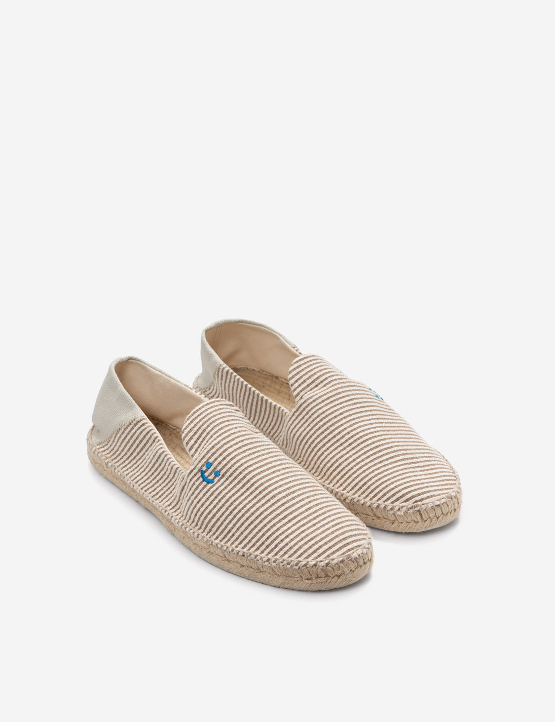 Alpargata hecha artesanalmente en España