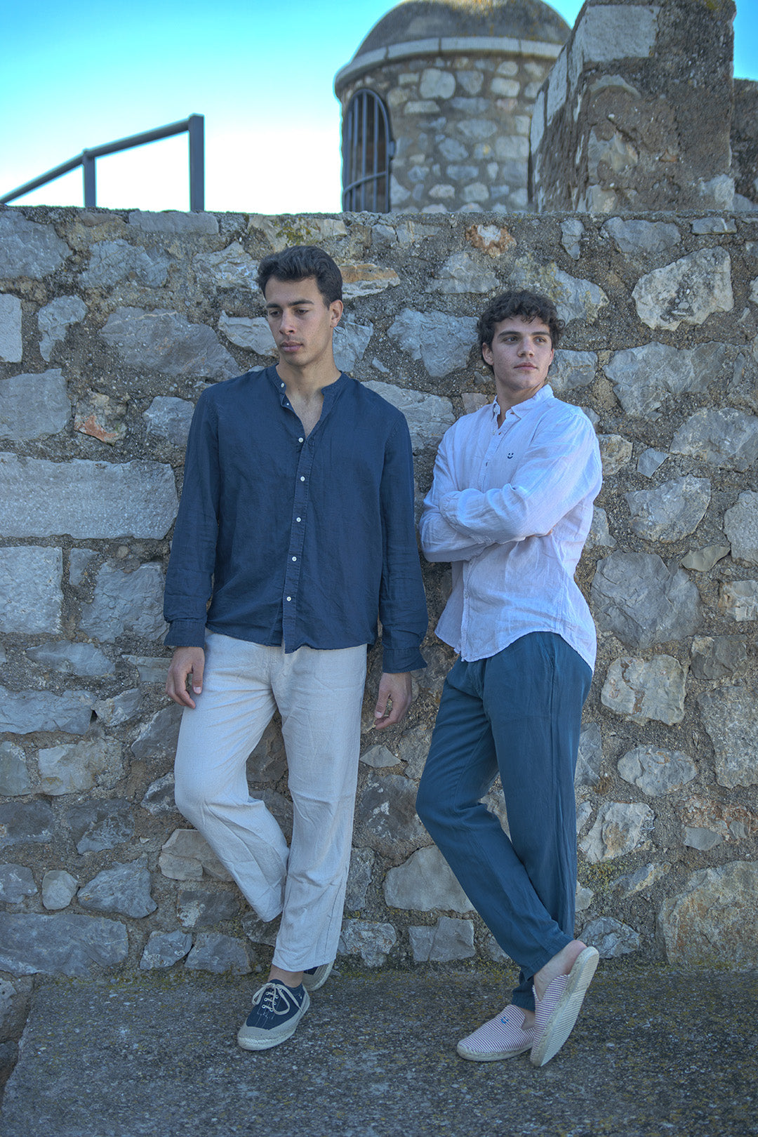 PENISCOLA-AZUL-Y-TAMARIU-VINO.jpg